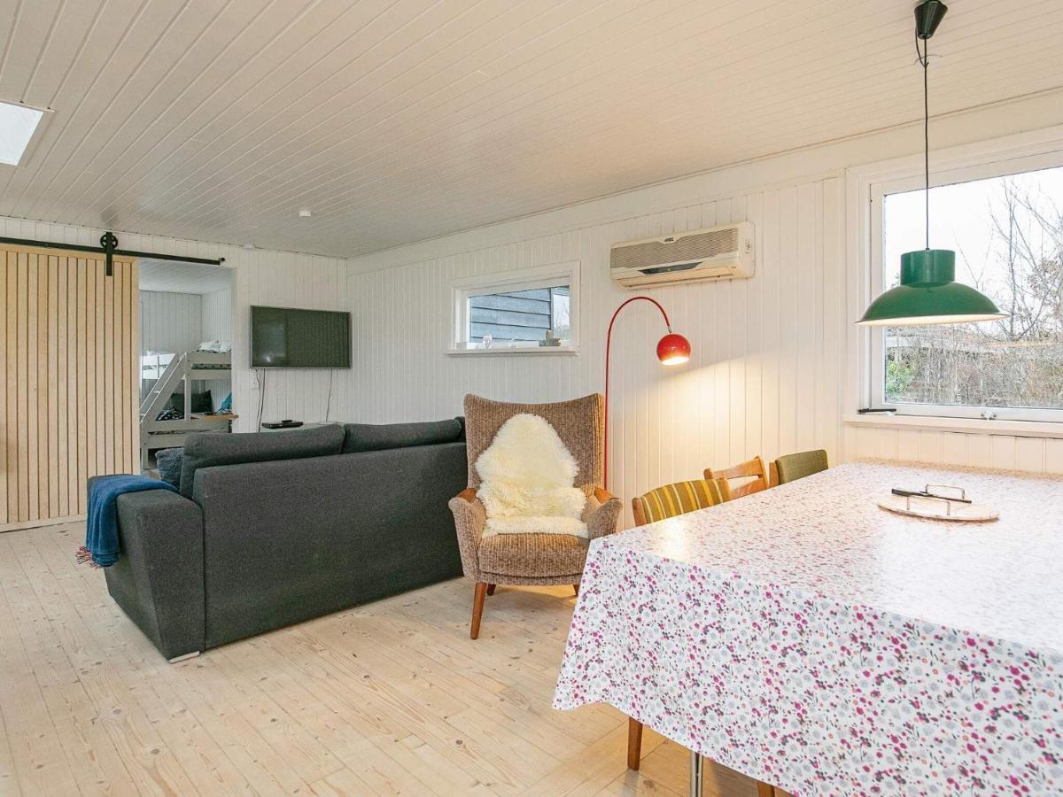 7 Person Holiday Home In פרדריקשבן מראה חיצוני תמונה